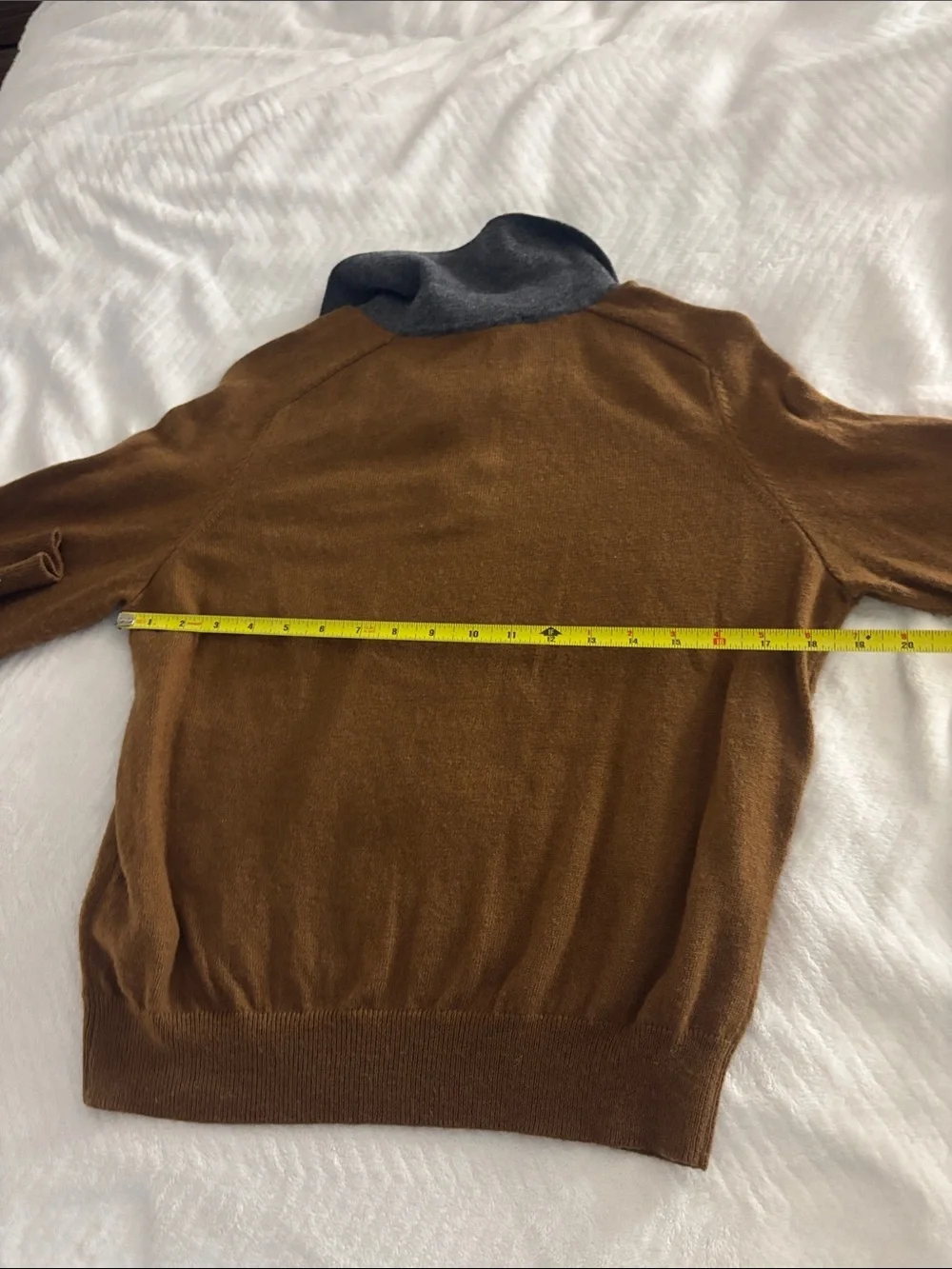 Zara Tan Brown V-Neck Argyle Polo Sweater with Gray Collar